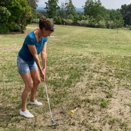 Villa Avec Tennis & Piscine, 10min Aix-en-provence - Les Vignes Puyricard