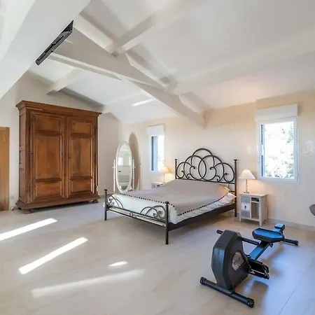 Avec Tennis & Piscine, 10min Aix-en-provence - Les Vignes * Puyricard
